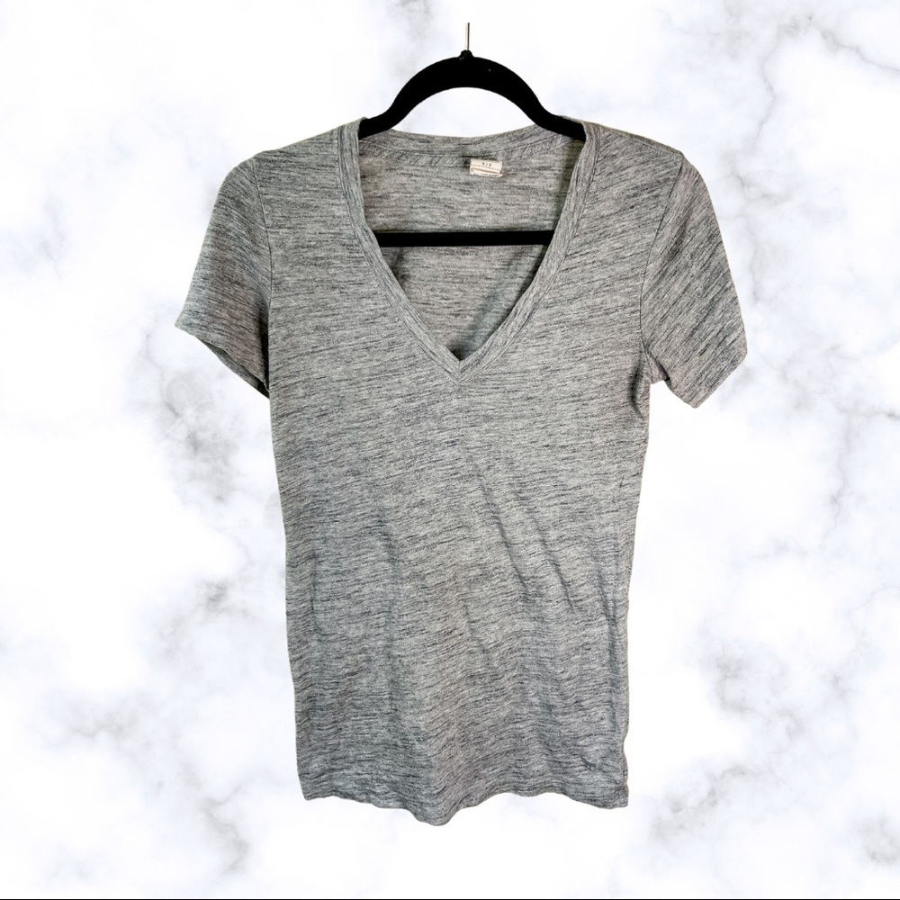 Victoria’s Secret Pink Grey V-Neck Tshirt